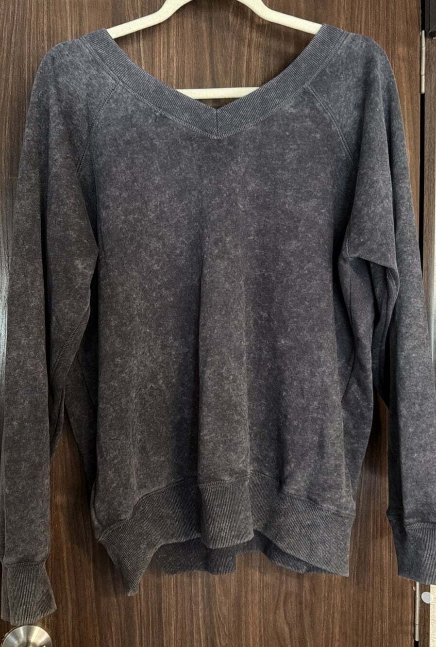 Vinyl Icons Charcoal Super Soft Sweatshirt V Neck Front/back Grunge Skate Boho M - Picture 4 of 4